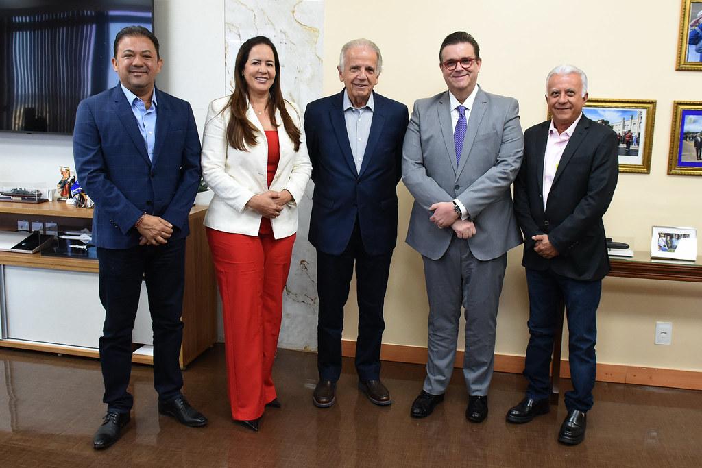 Ministro Woney Queiroz