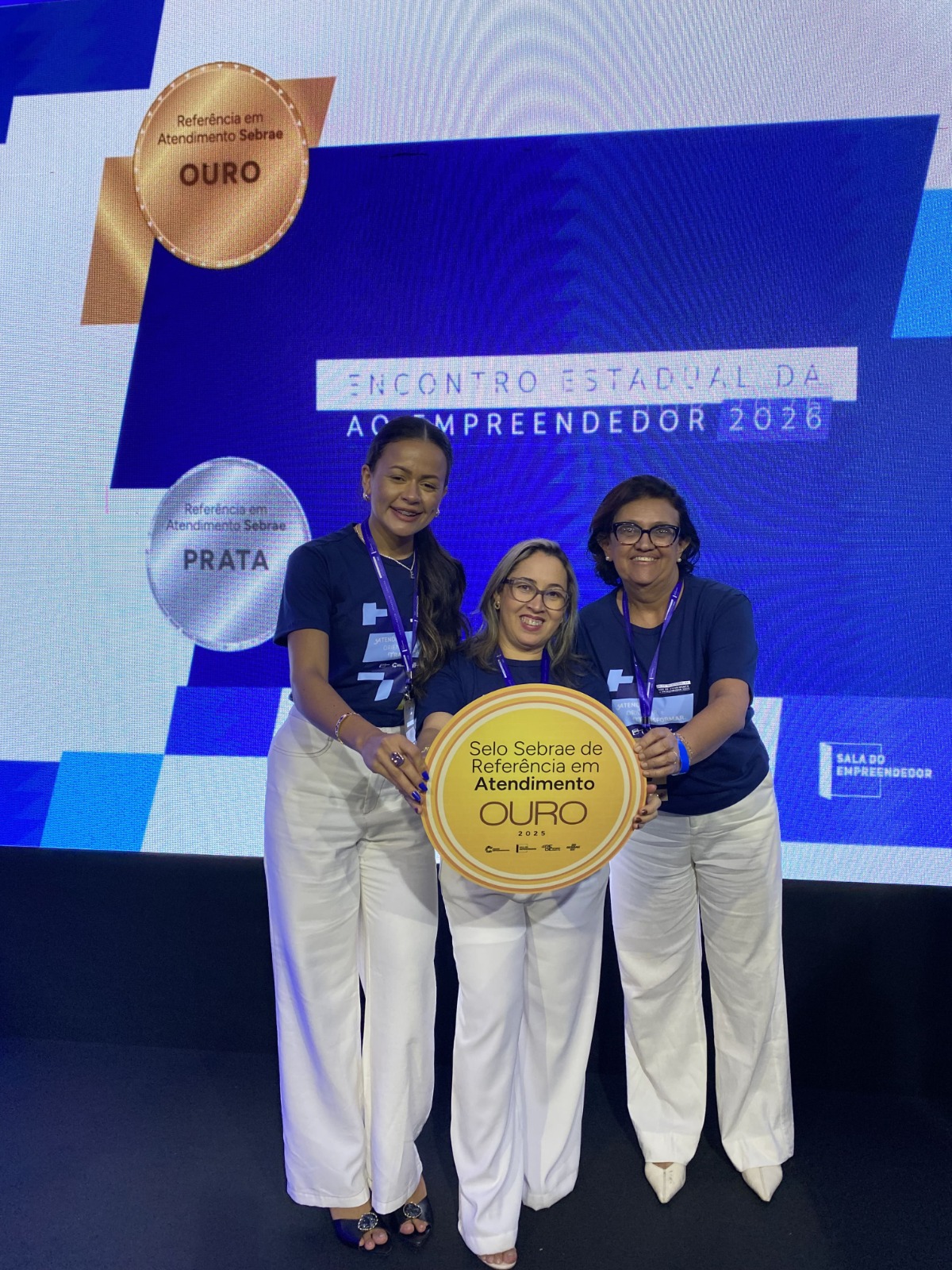 Sala do Empreendedor de Araripina conquista Selo Ouro em evento estadual do Sebrae.