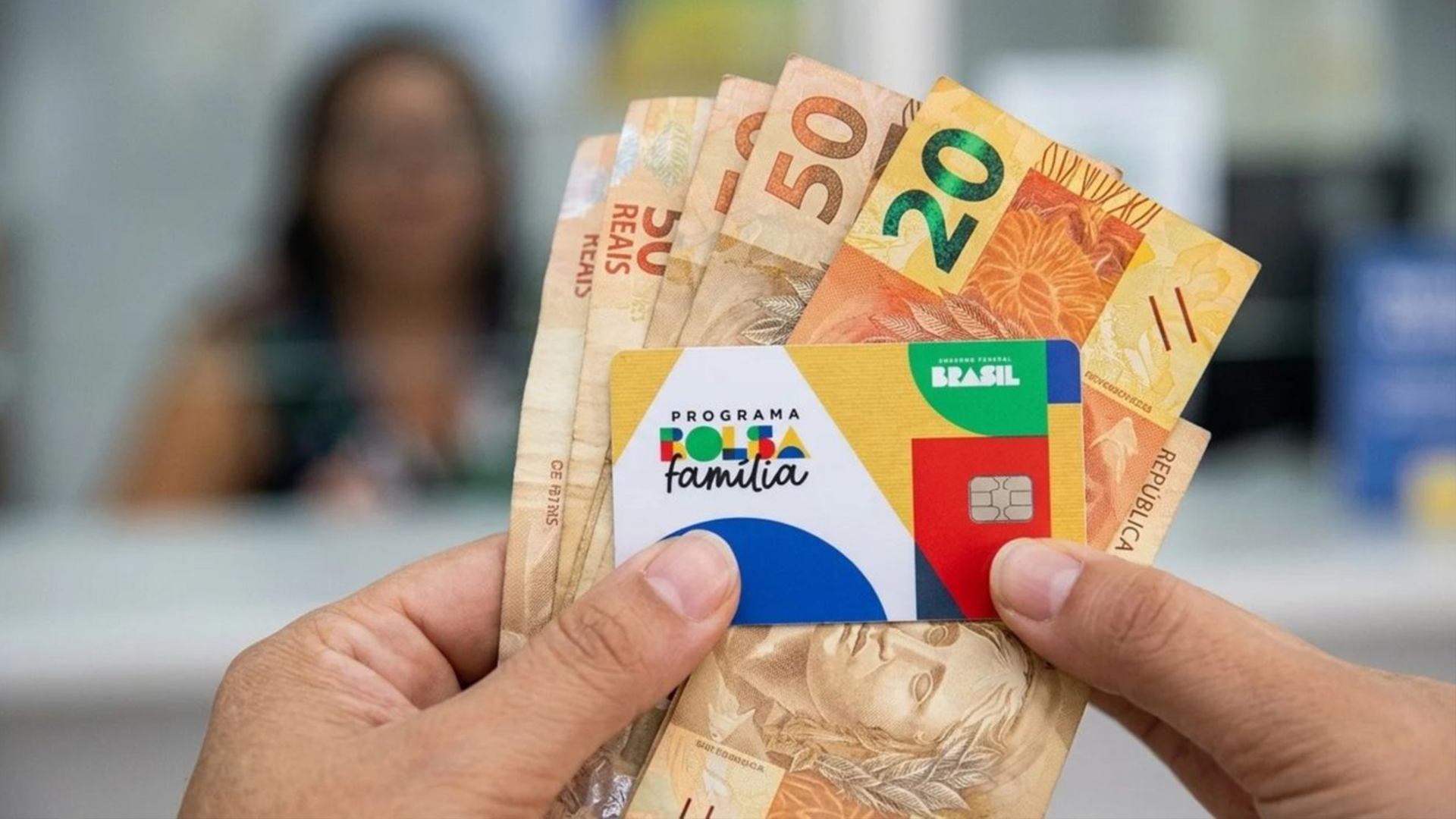 Governo antecipa pagamento do Bolsa Família e libera parcelas até quarta-feira (21)